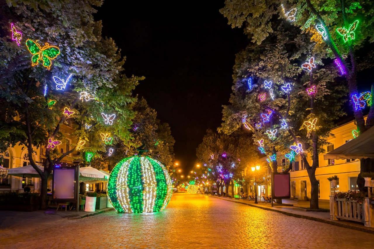 Rose D'Opera Hotel أوديسا المظهر الخارجي الصورة